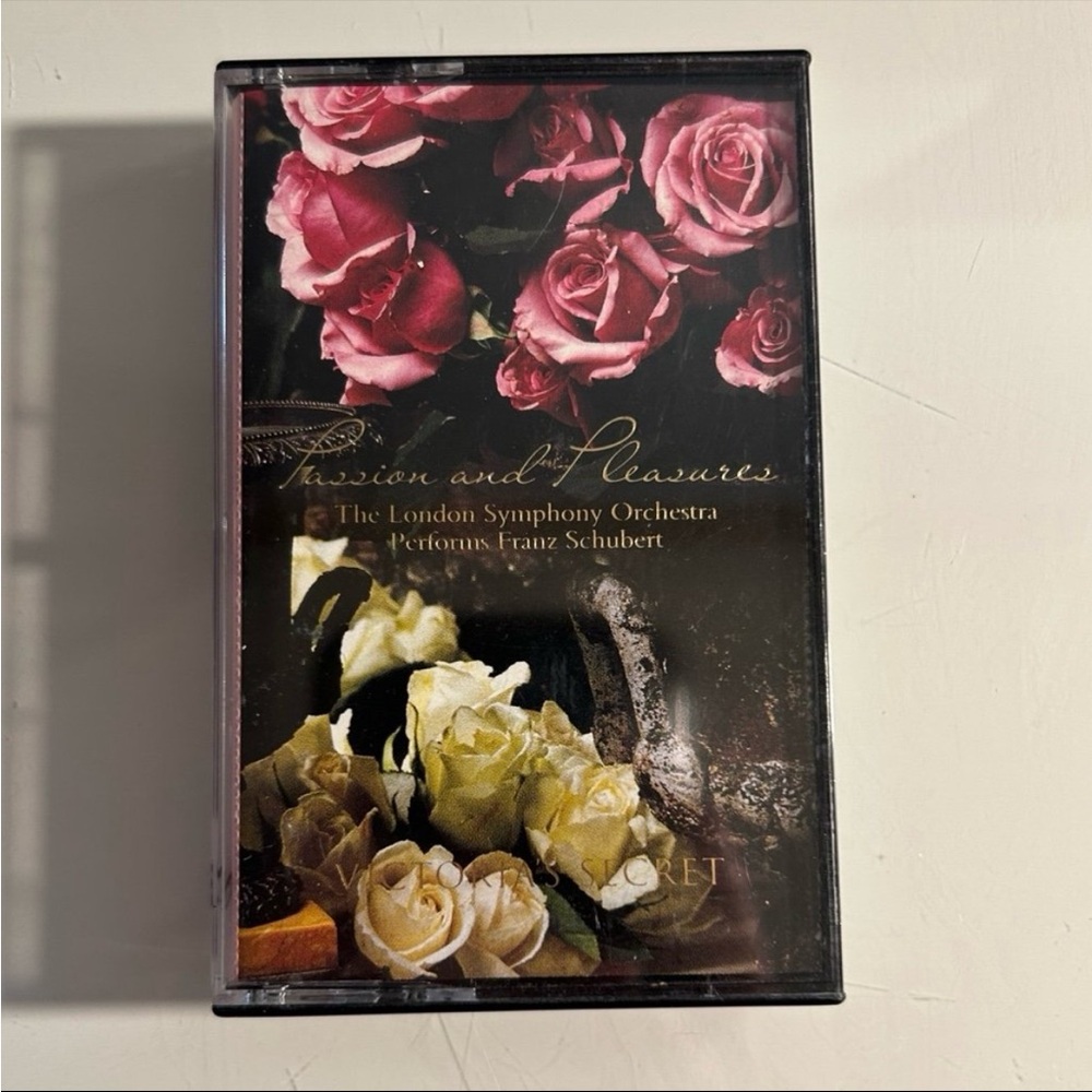 Collectors Victoria’s Secret Passion & Pleasure Volume 7